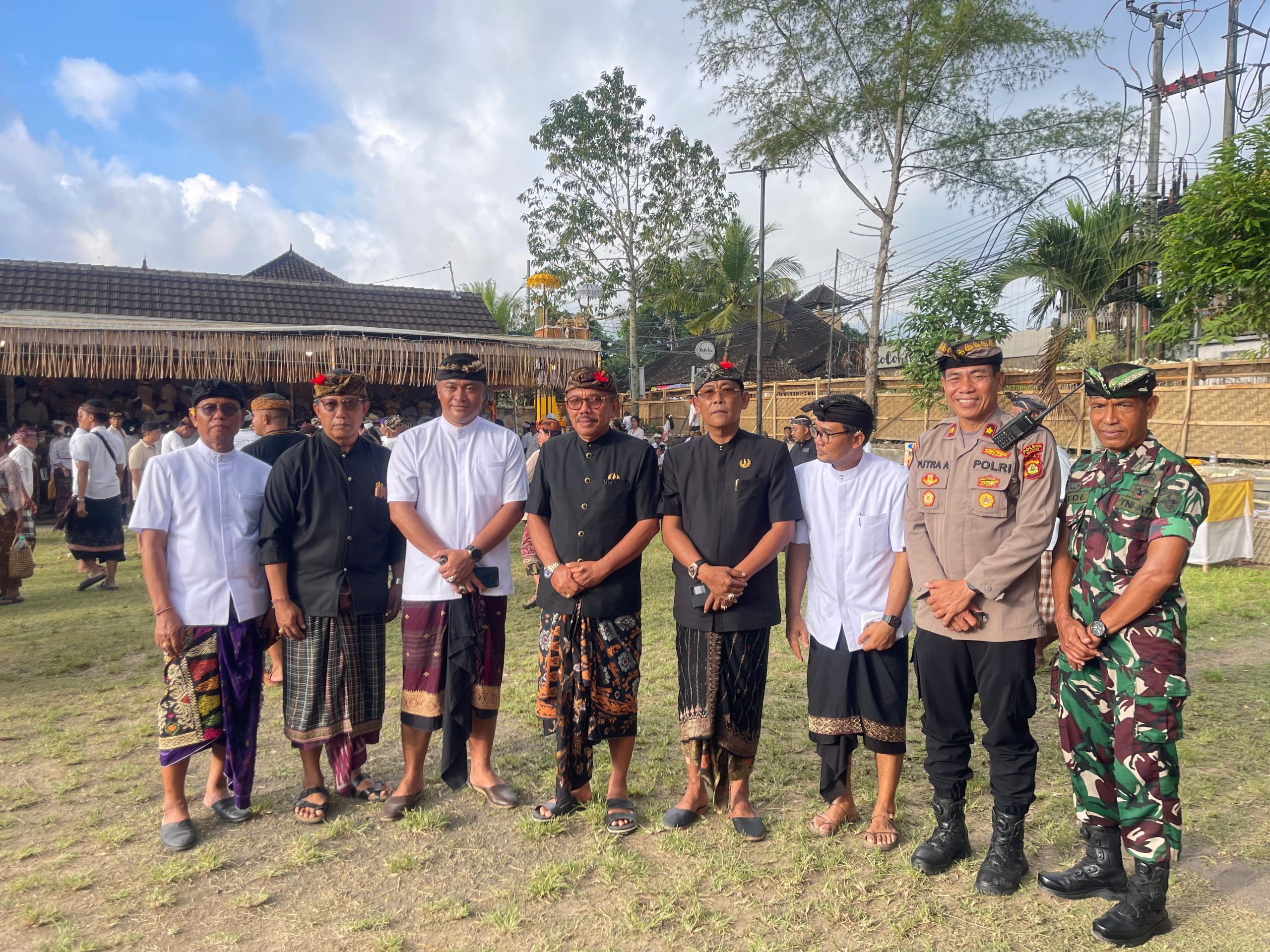 Sinergi TNI dan Masyarakat, Danramil 1616-02/Ubud Perkuat Komunikasi di Lingkungan Bentuyung Sakti
